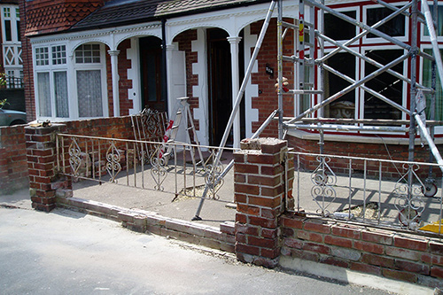 Wall and railings before works started