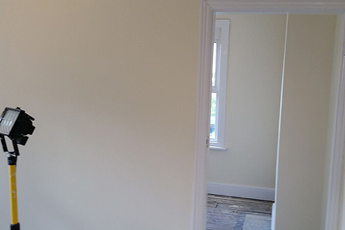 Interior decoration to a victorian property using designer colours.